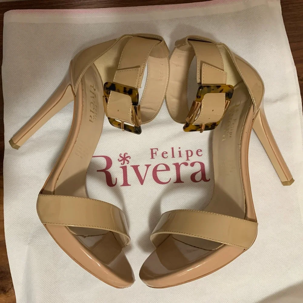 Leather Nude ankle strap heels size 8 - Picture 14 of 15
